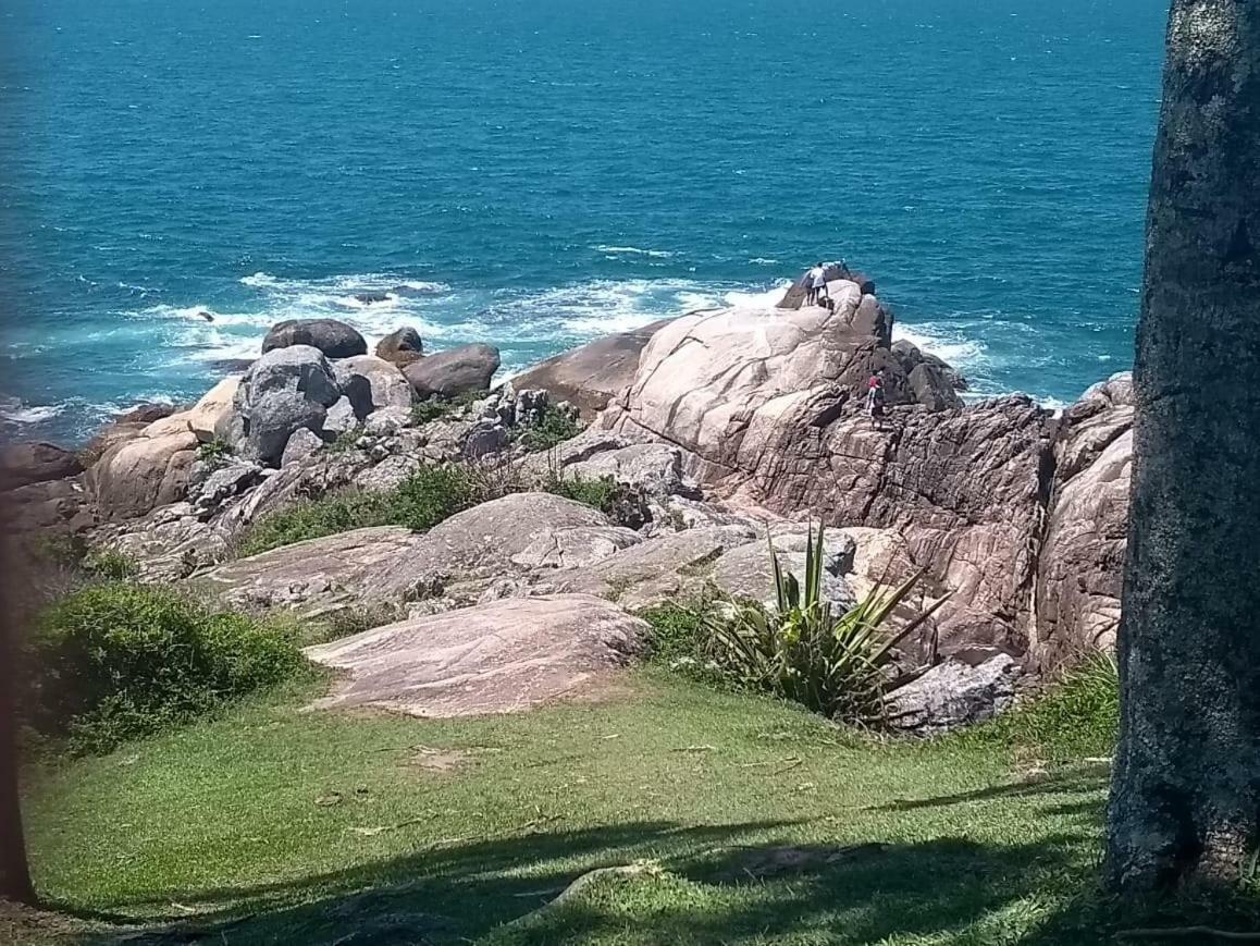 Praia De Bombinhas Res Solar Das Bromelias Εξωτερικό φωτογραφία
